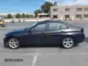 2012 BMW 3 Series 328i с VIN WBA3C1C58CF433582, выставлен на аукционе IAAI как лот 43252198 с пробегом 179 925 миль миль и . История ставок и продаж доступна на DreamBid. Изображение 15.