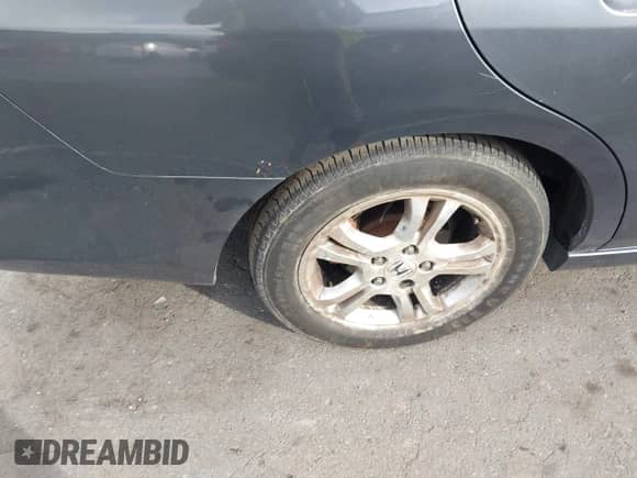 2007 Honda Accord LX SE с VIN JHMCM56367C012354, выставлен на аукционе IAAI как лот 43170351 с пробегом 234 286 миль миль и . История ставок и продаж доступна на DreamBid. Изображение 15.