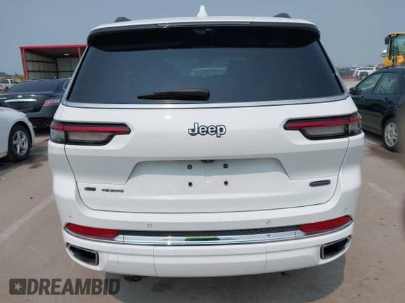 2021 Jeep Grand Cherokee Overland with VIN 1C4RJKDG7M8132493, listed as a IAAI auction lot 42365554 with 47,459 mi miles and . Bid and sale history available at DreamBid. Image 16.