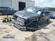 2015 Ram 1500 Laramie z VIN 1C6RR6NT7FS621680, wystawiony jako IAAI lot #42887104 z przebiegiem 203 488 mil mil oraz . Historia ofert i sprzedaży dostępna na DreamBid. Obrazek 2.