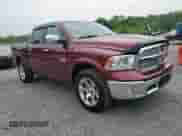 2017 Ram 1500 Laramie z VIN 1C6RR7NM5HS881710, wystawiony jako Copart lot #60045415 z przebiegiem 93 228 mil mil oraz Czysty tytuł • Clean title. Historia ofert i sprzedaży dostępna na DreamBid. Obrazek 4.