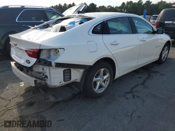 2017 Chevrolet Malibu LS z VIN 1G1ZB5ST0HF225350, wystawiony jako Copart lot #70105415 z przebiegiem 70 782 mil mil oraz Nie do naprawy • Non repairable. Historia ofert i sprzedaży dostępna na DreamBid. Obrazek 3.