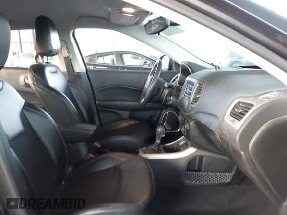 2021 Jeep Compass Altitude с VIN 3C4NJCBB3MT522861, выставлен на аукционе IAAI как лот 40885753 с пробегом 98 583 миль миль и . История ставок и продаж доступна на DreamBid. Изображение 5.