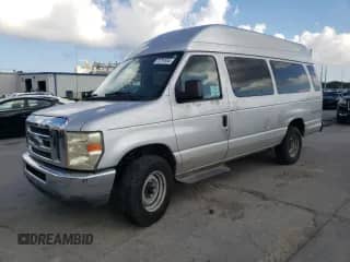 2010 Ford Econoline Cargo Commercial с VIN 1FTSS3EL8ADA57144, выставлен на аукционе Copart как лот 72791634 с пробегом Не указан миль и Чистый • Clean title. История ставок и продаж доступна на DreamBid. Изображение 1.
