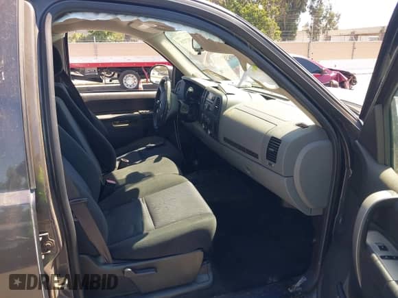 2010 Chevrolet Silverado 1500 LS with VIN 3GCRKREAXAG241133, listed as a IAAI auction lot 42877215 with 241,622 mi miles and . Bid and sale history available at DreamBid. Image 5.