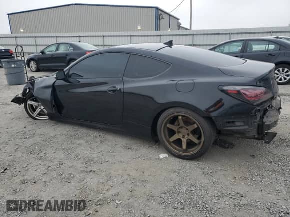 2016 Hyundai Genesis Coupe 3.8L Base z VIN KMHHT6KJ7GU132299, wystawiony jako Copart lot #48250765 z przebiegiem Nie podano mil oraz Szkoda całkowita • Salvage title. Historia ofert i sprzedaży dostępna na DreamBid. Obrazek 2.