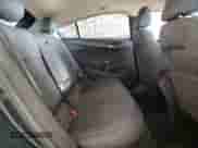 2018 Chevrolet Cruze LT z VIN 3G1BE6SMXJS607555, wystawiony jako Copart lot #68212135 z przebiegiem 133 670 mil mil oraz Szkoda całkowita • Salvage title. Historia ofert i sprzedaży dostępna na DreamBid. Obrazek 10.