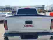 2018 GMC Sierra 1500 Denali с VIN 3GTU2PEJ4JG345941, выставлен на аукционе IAAI как лот 43113617 с пробегом 50 888 миль миль и . История ставок и продаж доступна на DreamBid. Изображение 16.