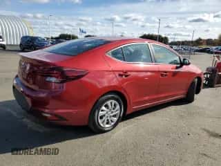2019 Hyundai Elantra SE z VIN 5NPD74LF7KH452327, wystawiony jako Copart lot #90514355 z przebiegiem 96 894 mil mil oraz Czysty tytuł • Clean title. Historia ofert i sprzedaży dostępna na DreamBid. Obrazek 3.