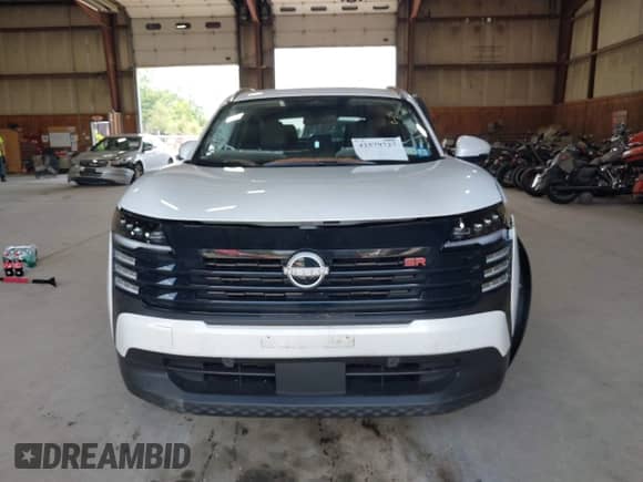 2025 Nissan Kicks SR with VIN 3N8AP6DD6SL309272, listed as a IAAI auction lot 42579727 with 3,438 mi miles and . Bid and sale history available at DreamBid. Image 12.