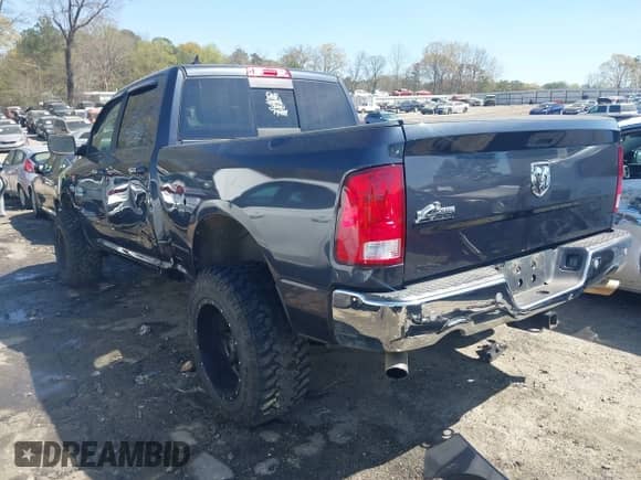 2017 Ram 1500 Big Horn с VIN 1C6RR6TT2HS676687, выставлен на аукционе IAAI как лот 41888611 с пробегом 193 030 миль миль и . История ставок и продаж доступна на DreamBid. Изображение 3.