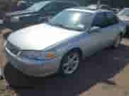 2000 Toyota Camry CE z VIN JT2BG28K8Y0508209, wystawiony jako IAAI lot #42834809 z przebiegiem Nie podano mil oraz . Historia ofert i sprzedaży dostępna na DreamBid. Obrazek 2.