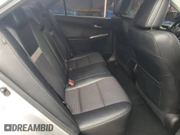 2014 Toyota Camry SE с VIN 4T1BF1FK6EU392726, выставлен на аукционе Copart как лот 82132635 с пробегом 247 541 миль миль и Списание • Salvage title. История ставок и продаж доступна на DreamBid. Изображение 10.