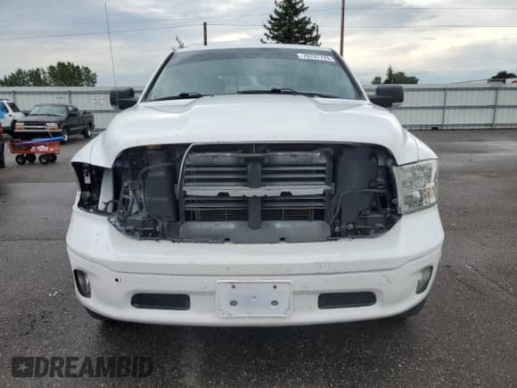 2019 Ram 1500 Big Horn z VIN 1C6RR7TT0KS713751, wystawiony jako Copart lot #70797725 z przebiegiem 143 021 mil mil oraz Szkoda całkowita • Salvage title. Historia ofert i sprzedaży dostępna na DreamBid. Obrazek 5.