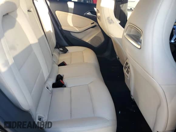 2014 Mercedes-Benz CLA 250 с VIN WDDSJ4EB0EN125264, выставлен на аукционе Copart как лот 81888705 с пробегом 105 158 миль миль и Чистый • Clean title. История ставок и продаж доступна на DreamBid. Изображение 10.