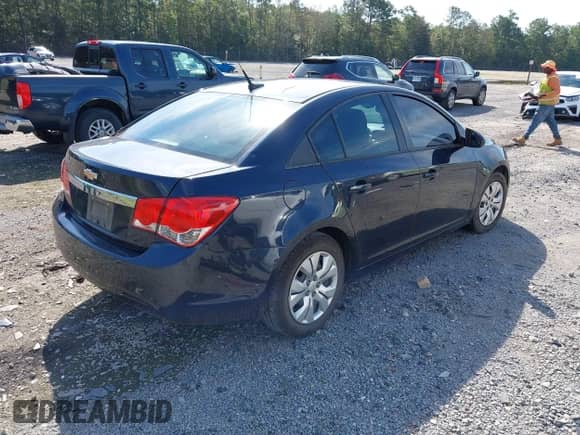 2014 Chevrolet Cruze LS с VIN 1G1PA5SHXE7456994, выставлен на аукционе IAAI как лот 43088378 с пробегом 116 332 миль миль и . История ставок и продаж доступна на DreamBid. Изображение 4.