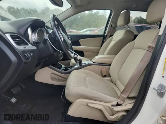 2015 Dodge Journey American Value with VIN 3C4PDCAB6FT622313, listed as a Copart auction lot 81745805 with 104,808 mi miles and Clean title. Bid and sale history available at DreamBid. Image 7.