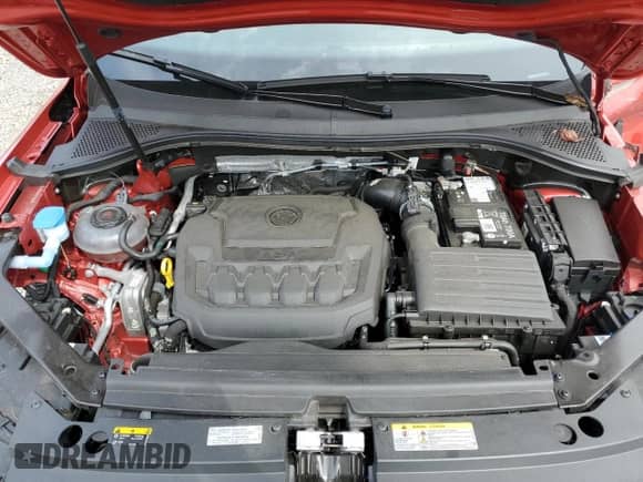 2024 Volkswagen Tiguan SE R-Line Black с VIN 3VV8B7AX3RM173346, выставлен на аукционе Copart как лот 70516415 с пробегом 13 411 миль миль и Списание • Salvage title. История ставок и продаж доступна на DreamBid. Изображение 12.