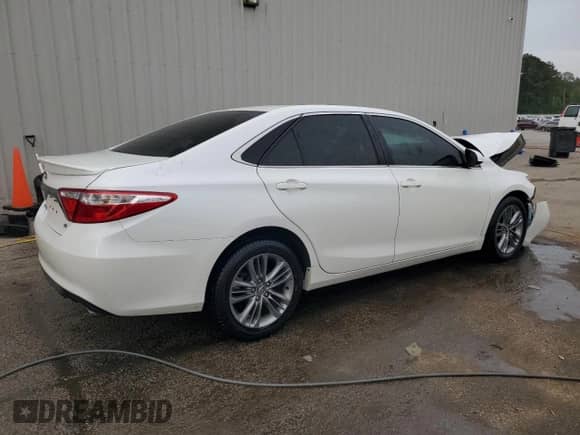 2017 Toyota Camry LE с VIN 4T1BF1FKXHU279575, выставлен на аукционе Copart как лот 53484935 с пробегом Не указан миль и Списание • Salvage title. История ставок и продаж доступна на DreamBid. Изображение 3.