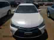 2015 Toyota Camry SE z VIN 4T1BF1FK6FU901540, wystawiony jako Copart lot #67824065 z przebiegiem 120 485 mil mil oraz Szkoda całkowita • Salvage title. Historia ofert i sprzedaży dostępna na DreamBid. Obrazek 5.