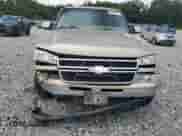 2007 Chevrolet Silverado 1500 LS with VIN 2GCEC13V071126271, listed as a Copart auction lot 68864375 with 155,833 mi miles and Salvage title. Bid and sale history available at DreamBid. Image 5.