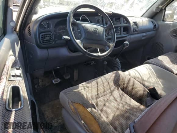 2002 Dodge 3500 с VIN 3B7MF33C42M204856, выставлен на аукционе Copart как лот 75734824 с пробегом 109 735 миль миль и Списание • Salvage title. История ставок и продаж доступна на DreamBid. Изображение 8.
