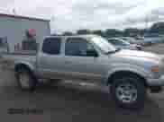 2003 Toyota Tacoma PreRunner с VIN 5TEGN92N93Z295990, выставлен на аукционе IAAI как лот 42947357 с пробегом 247 668 миль миль и . История ставок и продаж доступна на DreamBid. Изображение 13.