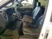 2020 Chevrolet Silverado 1500 LT z VIN 1GCPWCED8LZ251889, wystawiony jako Copart lot #81995735 z przebiegiem 163 258 mil mil oraz Szkoda całkowita • Salvage title. Historia ofert i sprzedaży dostępna na DreamBid. Obrazek 7.