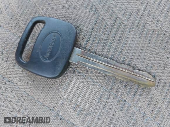 2002 Toyota Tacoma with VIN 5TEPM62N72Z096260, listed as a IAAI auction lot 43181196 with 290,071 mi miles and . Bid and sale history available at DreamBid. Image 11.