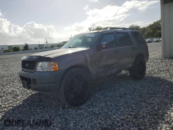 2005 Ford Explorer XLS с VIN 1FMZU62K85UA27357, выставлен на аукционе Copart как лот 85119725 с пробегом 177 024 миль миль и На запчасти • Non repairable. История ставок и продаж доступна на DreamBid. Изображение 1.