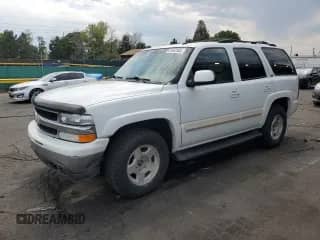 2005 Chevrolet Tahoe LT z VIN 1GNEK13T75J137814, wystawiony jako Copart lot #67862565 z przebiegiem 245 903 mil mil oraz Szkoda całkowita • Salvage title. Historia ofert i sprzedaży dostępna na DreamBid. Obrazek 1.