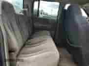 2001 Dodge Dakota Sport с VIN 1B7GL2ANX1S112824, выставлен на аукционе Copart как лот 59379065 с пробегом 315 361 миль миль и Списание • Salvage title. История ставок и продаж доступна на DreamBid. Изображение 10.