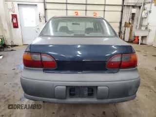 2005 Chevrolet Malibu Classic с VIN 1G1ND52F65M121715, выставлен на аукционе Copart как лот 43439965 с пробегом Не указан миль и Списание • Salvage title. История ставок и продаж доступна на DreamBid. Изображение 6.