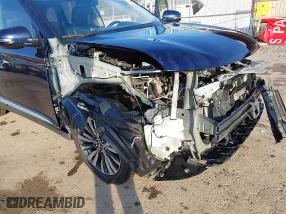 2020 Mitsubishi Outlander ES с VIN JA4AZ3A33LZ003294, выставлен на аукционе IAAI как лот 41771216 с пробегом 106 524 миль миль и . История ставок и продаж доступна на DreamBid. Изображение 18.