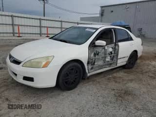 2006 Honda Accord VP с VIN 1HGCM56126A054712, выставлен на аукционе Copart как лот 65925885 с пробегом 286 401 миль миль и Списание • Salvage title. История ставок и продаж доступна на DreamBid. Изображение 1.