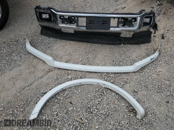 2018 Ford F-150 XL с VIN 1FTFW1E14JFD86534, выставлен на аукционе Copart как лот 70533785 с пробегом 90 751 миль миль и Списание • Salvage title. История ставок и продаж доступна на DreamBid. Изображение 12.