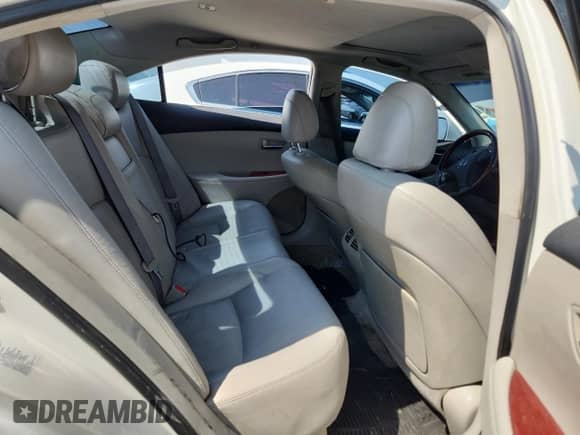 2007 Lexus ES 330 z VIN JTHBJ46G572037169, wystawiony jako Copart lot #67967635 z przebiegiem 199 014 mil mil oraz Czysty tytuł • Clean title. Historia ofert i sprzedaży dostępna na DreamBid. Obrazek 10.