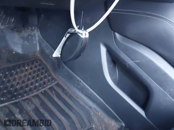 2017 Nissan Murano S with VIN 5N1AZ2MH9HN148910, listed as a IAAI auction lot 41465492 with 111,248 mi miles and . Bid and sale history available at DreamBid. Image 11.