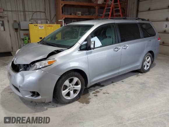 2012 Toyota Sienna LE AAS with VIN 5TDKK3DC1CS253502, listed as a IAAI auction lot 43380424 with 157,876 mi miles and . Bid and sale history available at DreamBid. Image 2.