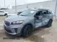 2020 Kia Sorento LX с VIN 5XYPG4A56LG647853, выставлен на аукционе IAAI как лот 42539230 с пробегом 54 859 миль миль и . История ставок и продаж доступна на DreamBid. Изображение 2.