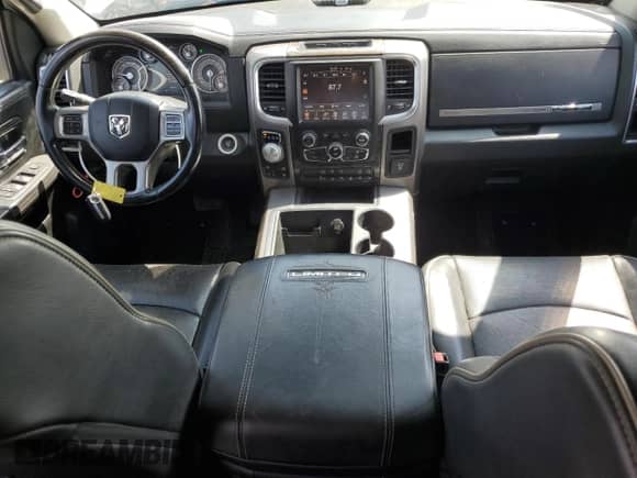 2014 Ram 1500 Longhorn Limited z VIN 1C6RR7WM2ES269555, wystawiony jako Copart lot #54711515 z przebiegiem 150 266 mil mil oraz Czysty tytuł • Clean title. Historia ofert i sprzedaży dostępna na DreamBid. Obrazek 8.