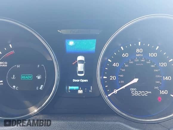 2014 Hyundai Sonata z VIN KMHEC4A47EA117643, wystawiony jako IAAI lot #42814567 z przebiegiem 58 202 mil mil oraz . Historia ofert i sprzedaży dostępna na DreamBid. Obrazek 7.