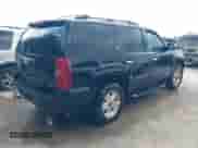 2007 Chevrolet Tahoe LTZ с VIN 1GNFC13087R295834, выставлен на аукционе IAAI как лот 42608325 с пробегом 210 890 миль миль и . История ставок и продаж доступна на DreamBid. Изображение 4.