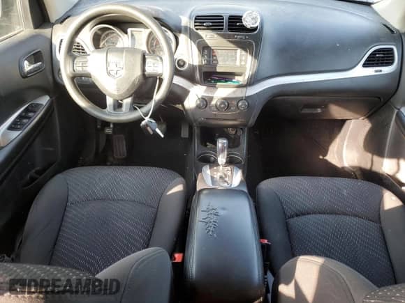 2018 Dodge Journey SE with VIN 3C4PDCAB8JT530502, listed as a Copart auction lot 71716685 with 137,612 mi miles and Clean title. Bid and sale history available at DreamBid. Image 8.