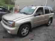 2005 Chevrolet TrailBlazer LS с VIN 1GNDT13S252322802, выставлен на аукционе IAAI как лот 43594680 с пробегом 80 000 миль миль и . История ставок и продаж доступна на DreamBid. Изображение 2.