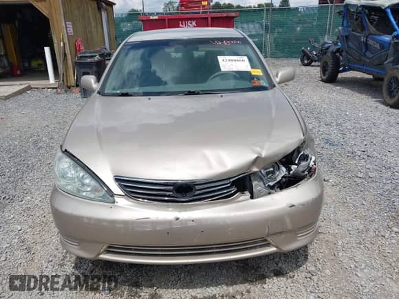 2006 Toyota Camry LE with VIN 4T1BE32K36U107180, listed as a IAAI auction lot 42480060 with 175,640 mi miles and . Bid and sale history available at DreamBid. Image 12.