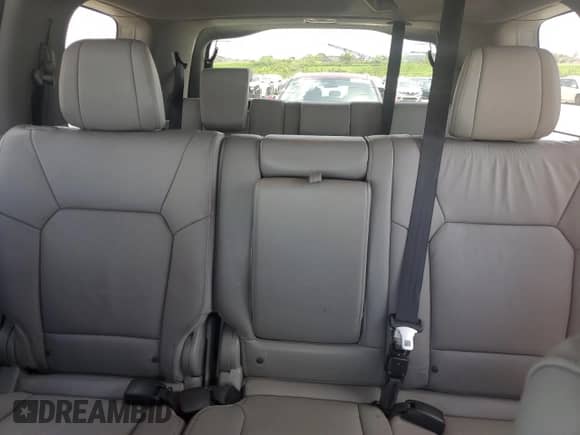 2014 Honda Pilot EX-L with VIN 5FNYF3H5XEB013849, listed as a Copart auction lot 69325505 with 111,728 mi miles and Non repairable. Bid and sale history available at DreamBid. Image 10.