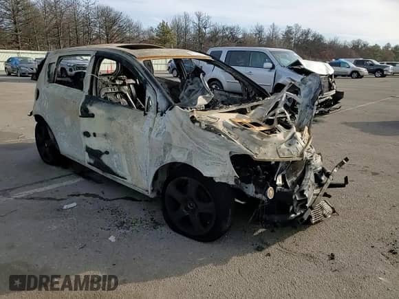 2015 Chevrolet Sonic LTZ с VIN 1G1JF6SB9F4217447, выставлен на аукционе Copart как лот 86148944 с пробегом Не указан миль и Списание • Salvage title. История ставок и продаж доступна на DreamBid. Изображение 10.