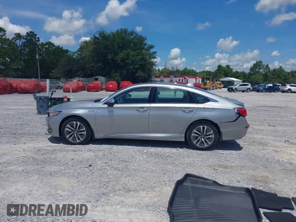 2018 Honda Accord EX-L with VIN 1HGCV3F58JA014356, listed as a IAAI auction lot 42890271 with 47,174 mi miles and . Bid and sale history available at DreamBid. Image 15.
