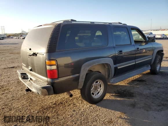 2006 Chevrolet Suburban LT z VIN 3GNGC26U66G132011, wystawiony jako Copart lot #84017714 z przebiegiem Nie podano mil oraz Czysty tytuł • Clean title. Historia ofert i sprzedaży dostępna na DreamBid. Obrazek 3.